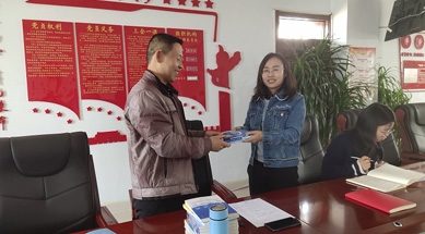 民豐種業(yè)支部委員會召開第一季度黨員大會，研究部署年度工作